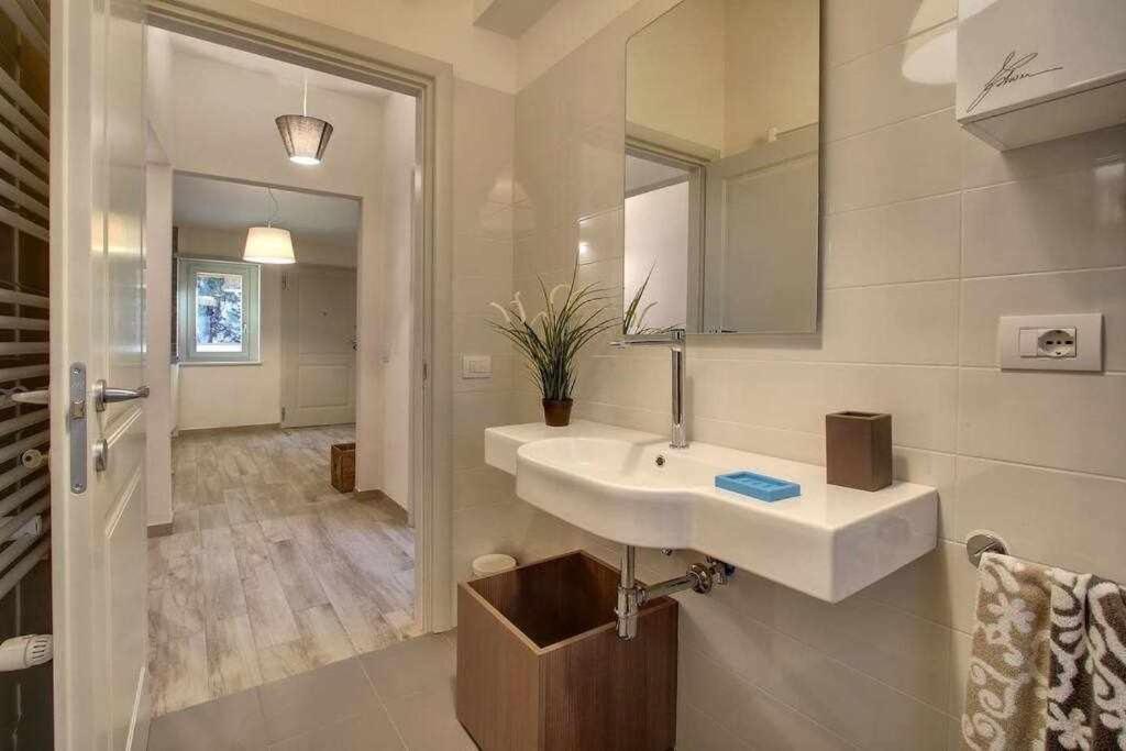 Faenza Elegant Apartment Firenze Eksteriør billede